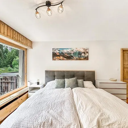 Pied De Piste De Thyon - 4 Vallees * Vex